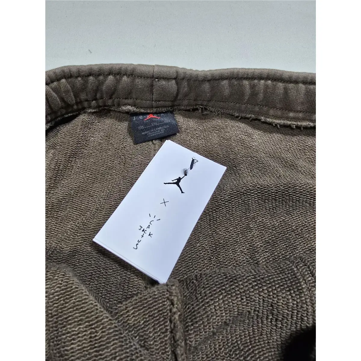 Nike clothing - DZ5508325 - DZ5508325 - Green (UPC: 0197595456722) 2