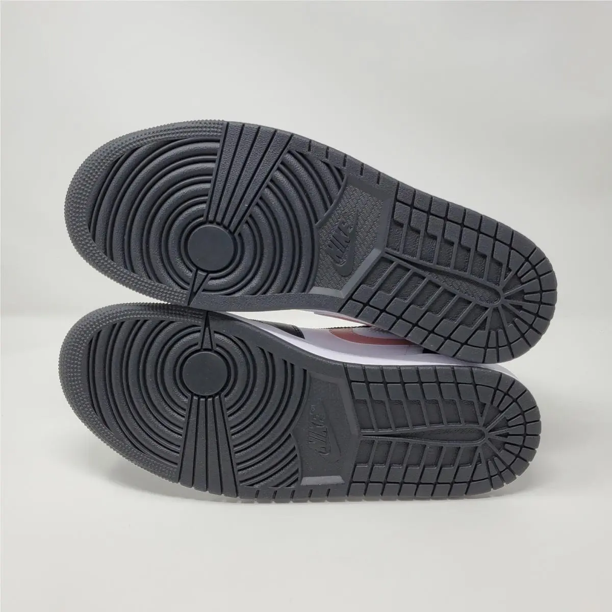 Nike shoes - Air Jordan 1 Low - Air Low - 553558-165 - Black 6