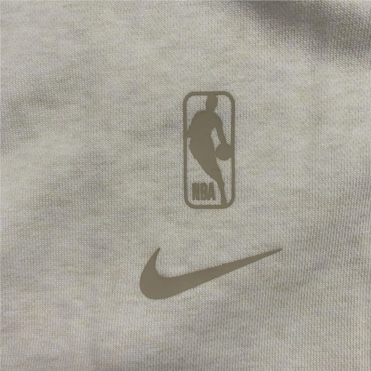 Nike clothing - Beige (UPC: 0196147802697) 5