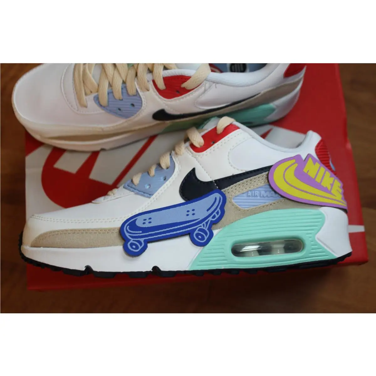 Nike shoes - AIR MAX 90 - AIR MAX - Multicolor (UPC: 196608436126) 2