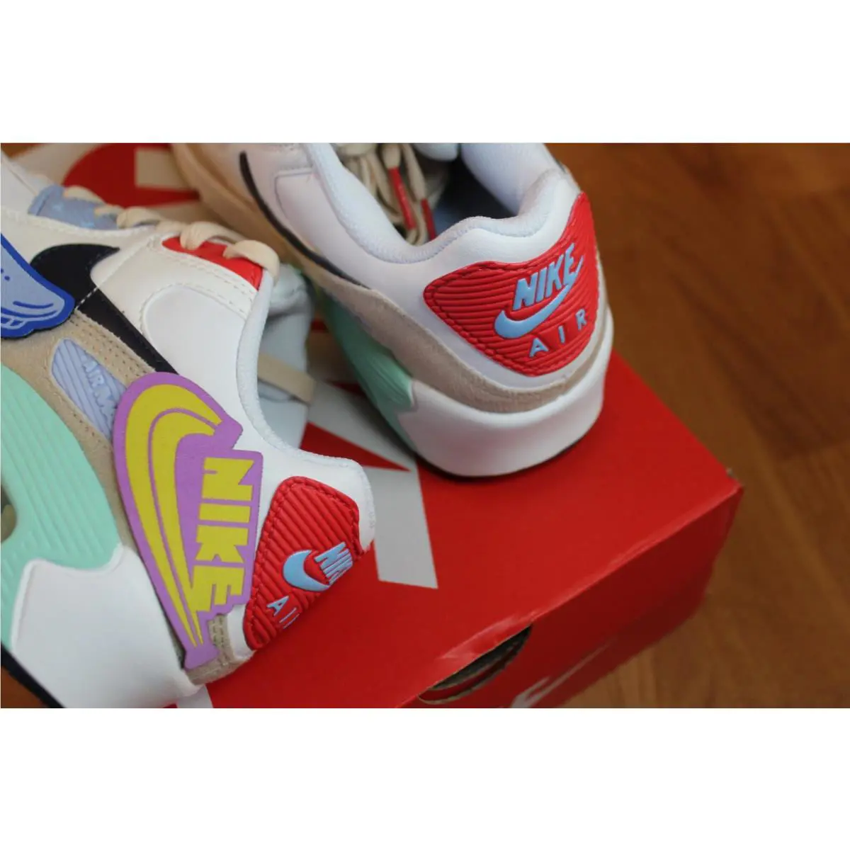 Nike shoes - AIR MAX 90 - AIR MAX - Multicolor (UPC: 196608436126) 3