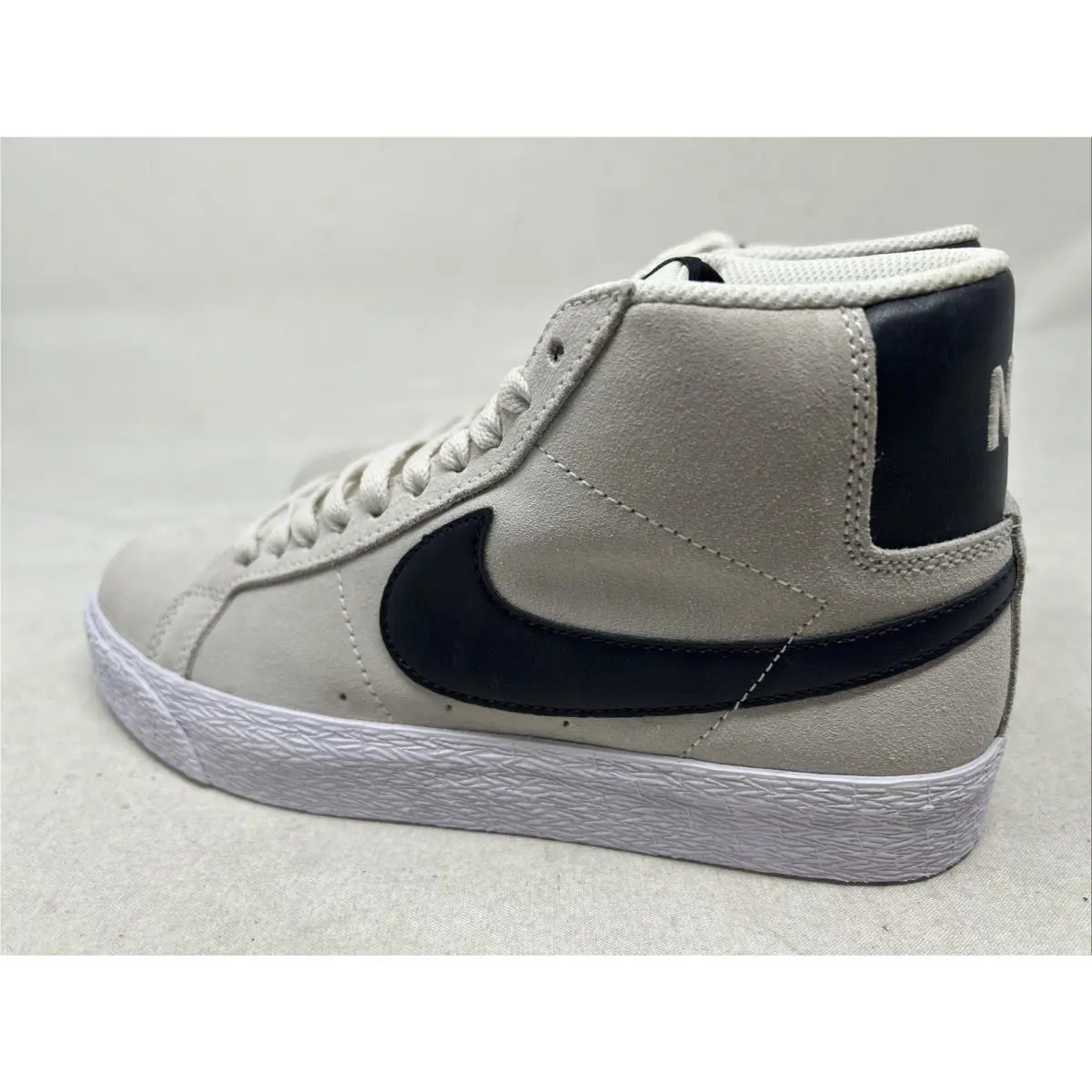 Nike shoes - Nike Blazer - Blazer - 864349-011 - Beige 2