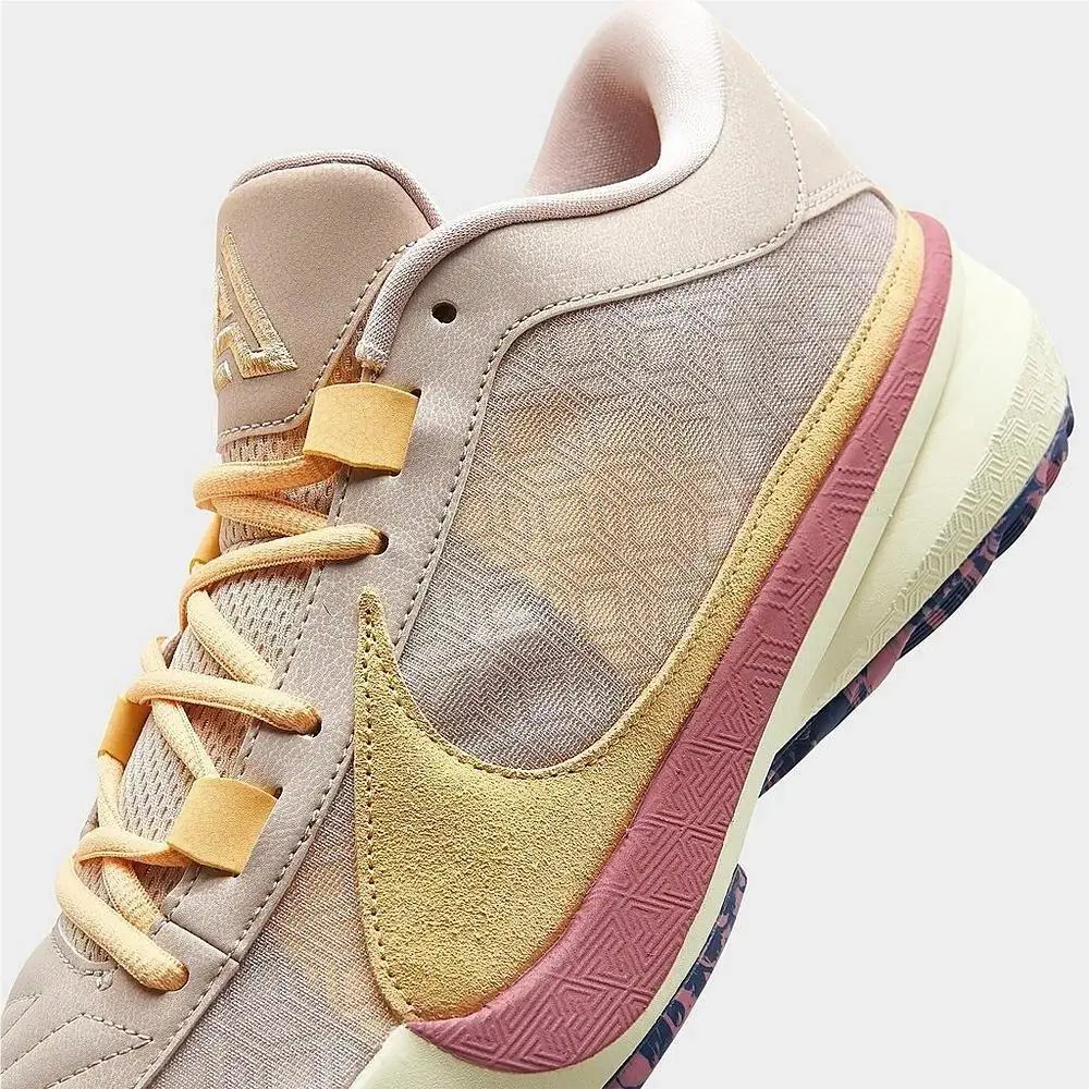 Nike shoes - Nike Zoom Freak 5 - Zoom Freak - Cream 1