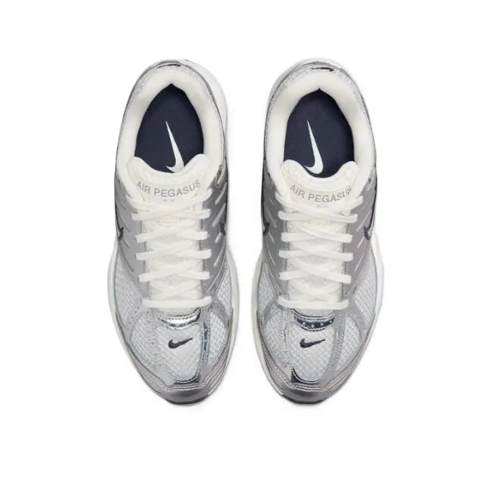 Nike shoes - Chrome/White/Black 8