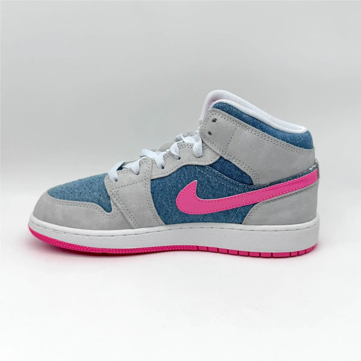 Nike shoes - Air Jordan 1 Mid SE - HQ1999-400 - Multicolor (UPC: 198481956401) 4