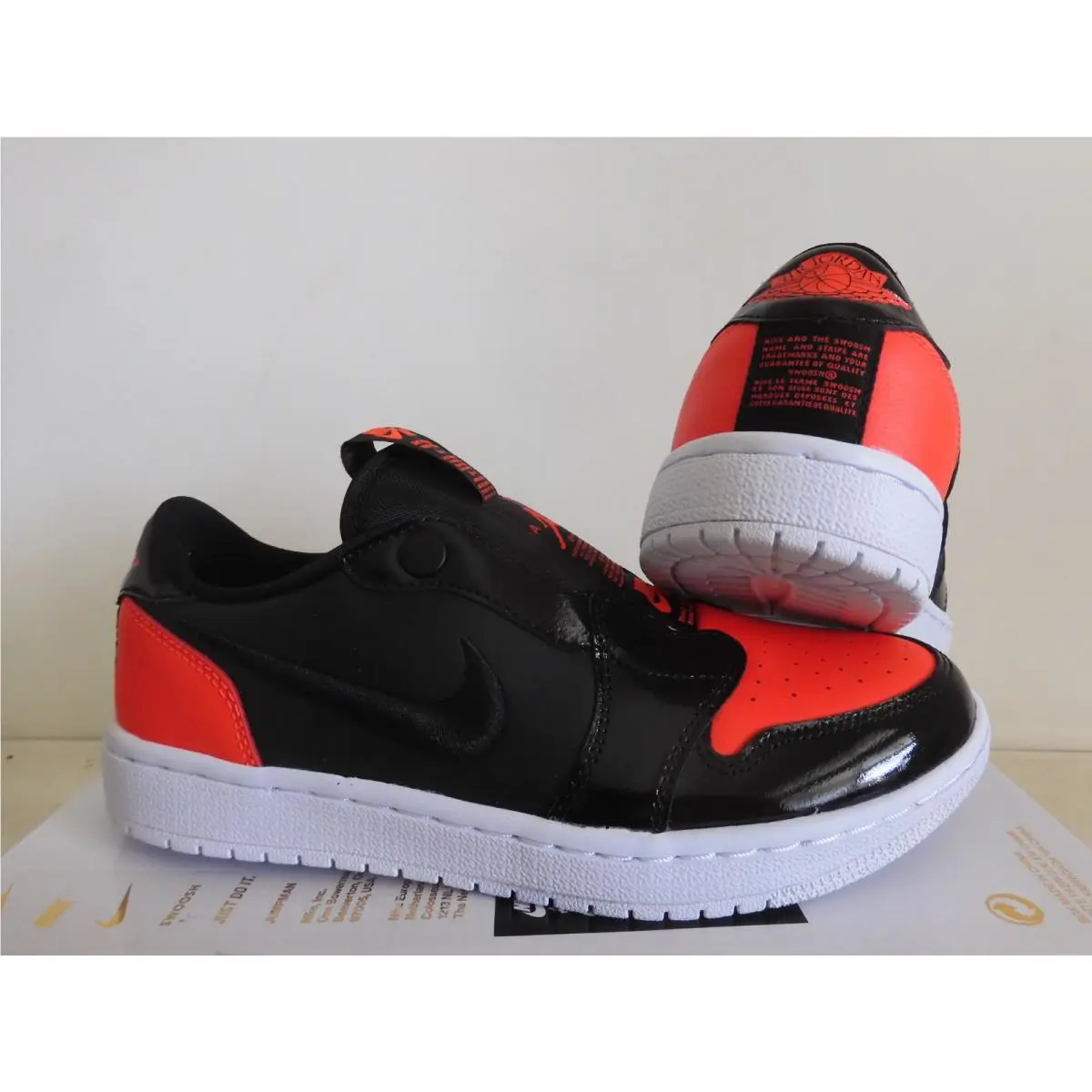 Nike shoes - Air Jordan 1 Retro - Air Retro - AV3918-600 - Red (UPC: 193151635778) 1