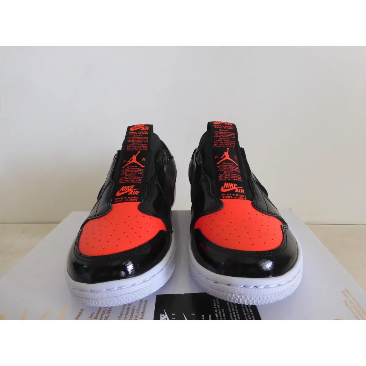 Nike shoes - Air Jordan 1 Retro - Air Retro - AV3918-600 - Red (UPC: 193151635778) 2