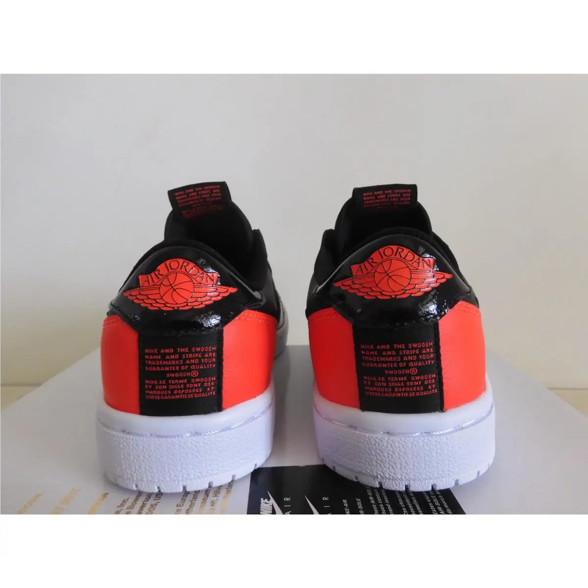 Nike shoes - Air Jordan 1 Retro - Air Retro - AV3918-600 - Red (UPC: 193151635778) 3