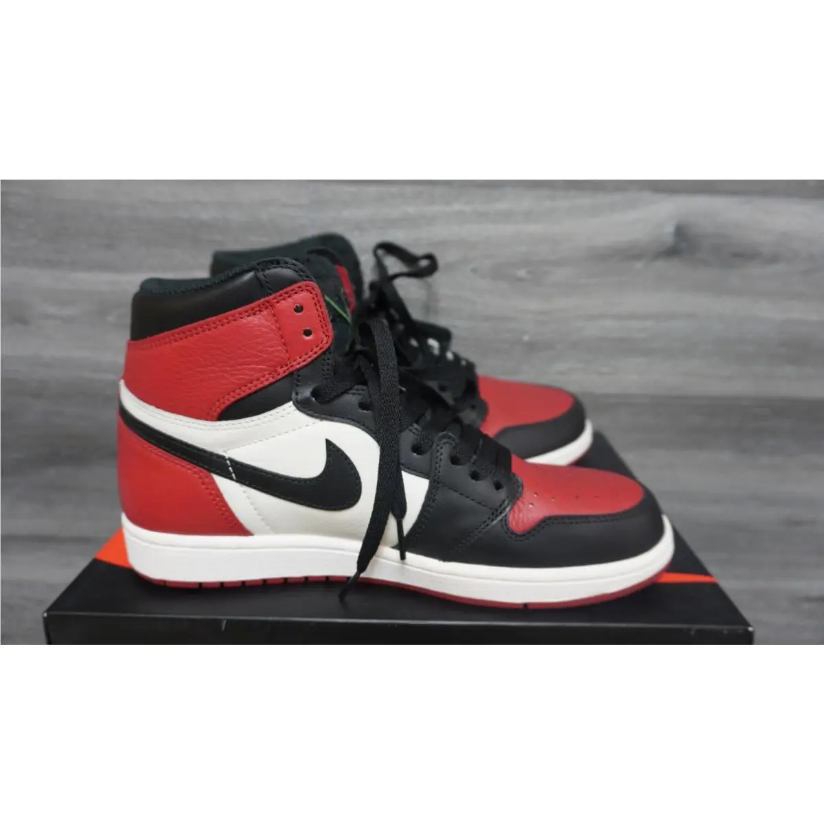 Nike shoes - Air Jordan 1 - Air - 555088-610 - Red (UPC: 884802896319) 6