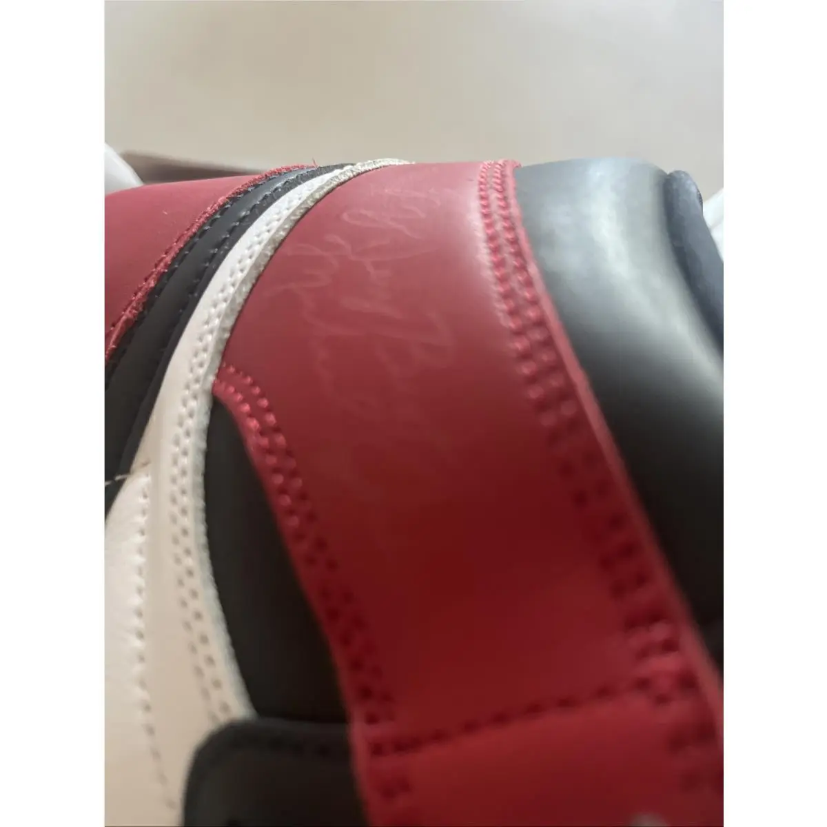 Nike shoes - Jordan OG - Black Red White 8