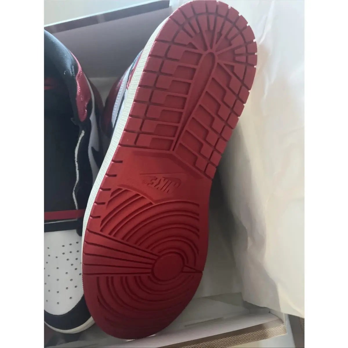 Nike shoes - Jordan OG - Black Red White 9