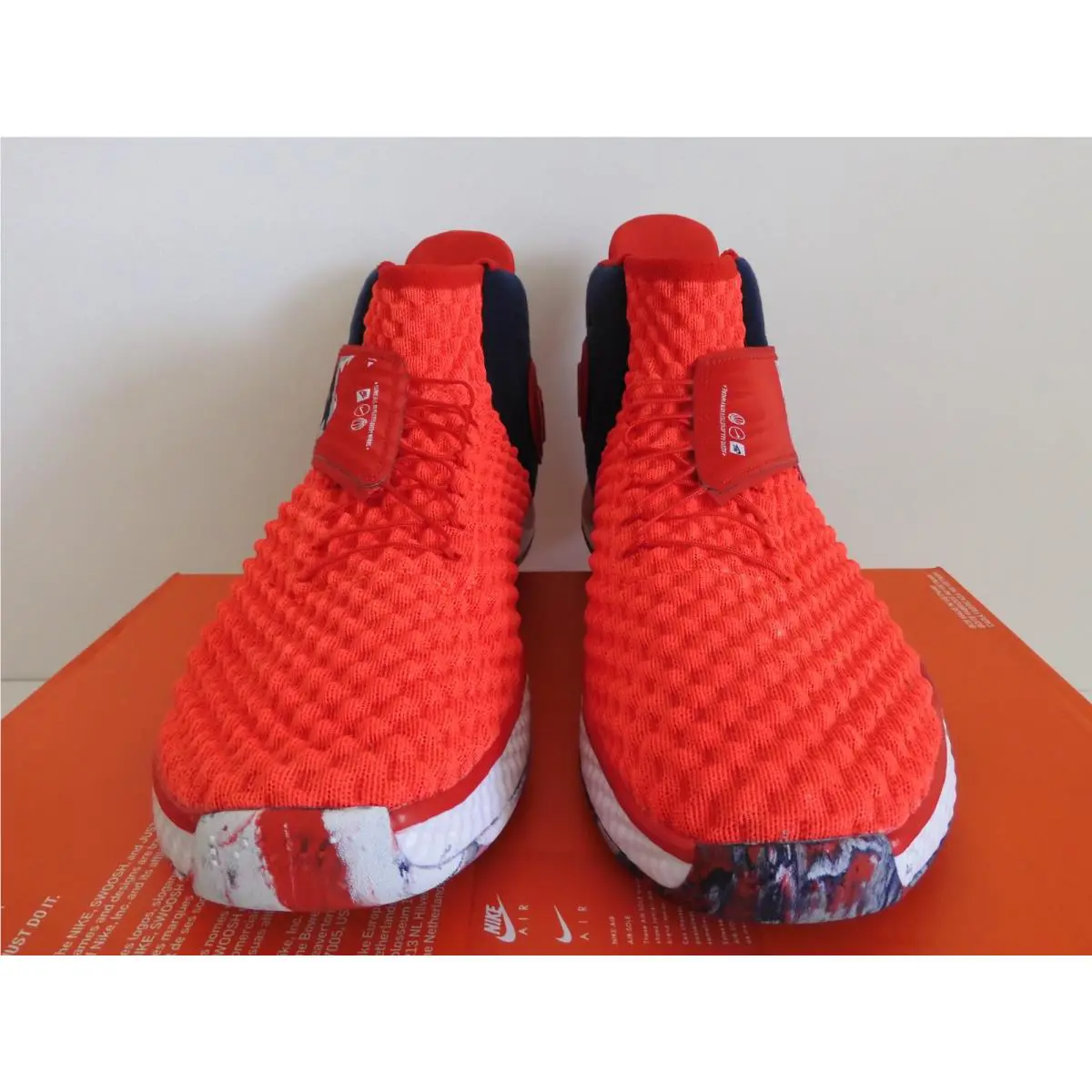 Nike shoes - Nike Air Zoom UNVRS - Air Zoom UNVRS - Red (UPC: 194276484029) 1