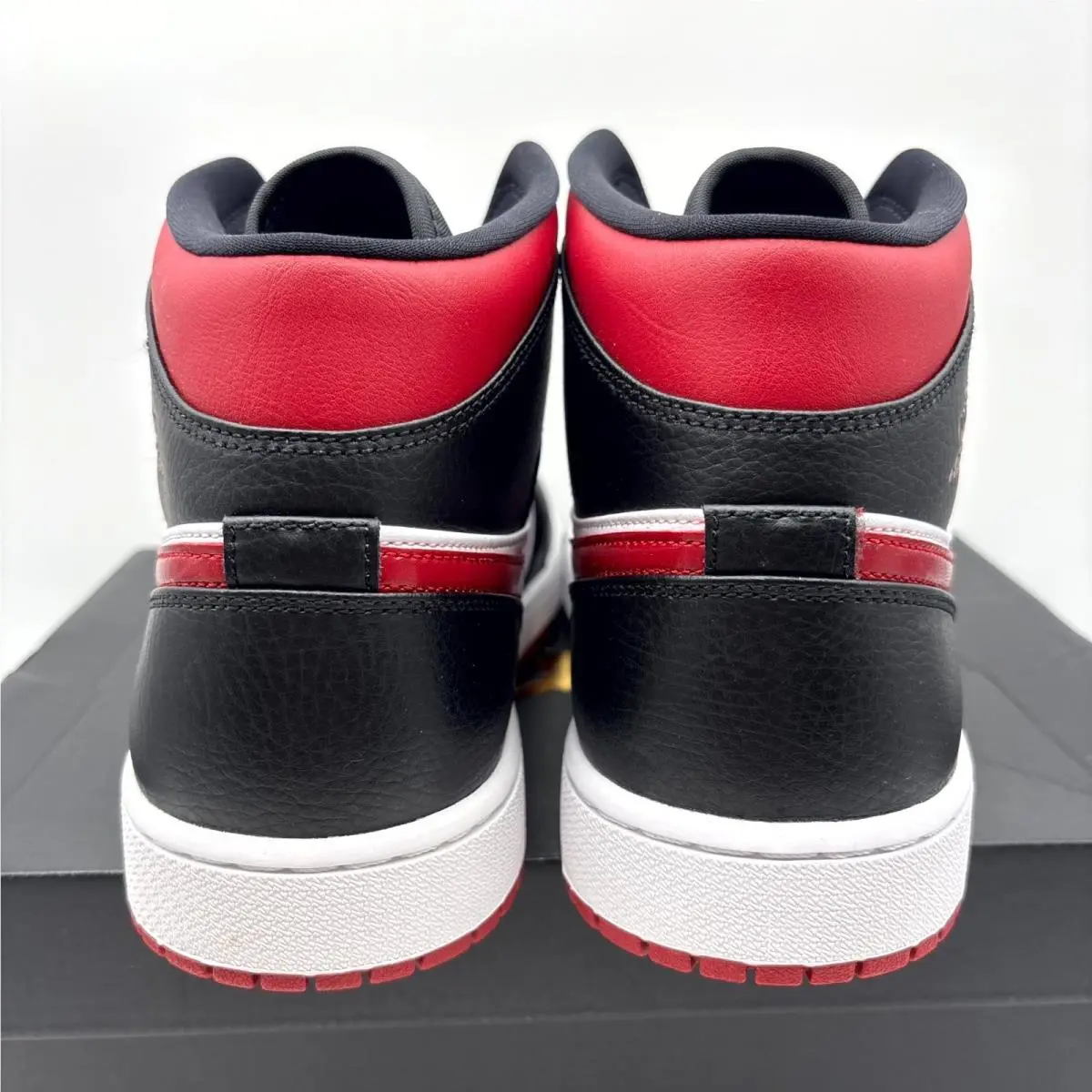 Nike shoes - Nike Air Jordan 1 Mid - 554724-066 - Black (UPC: 193654037697) 2