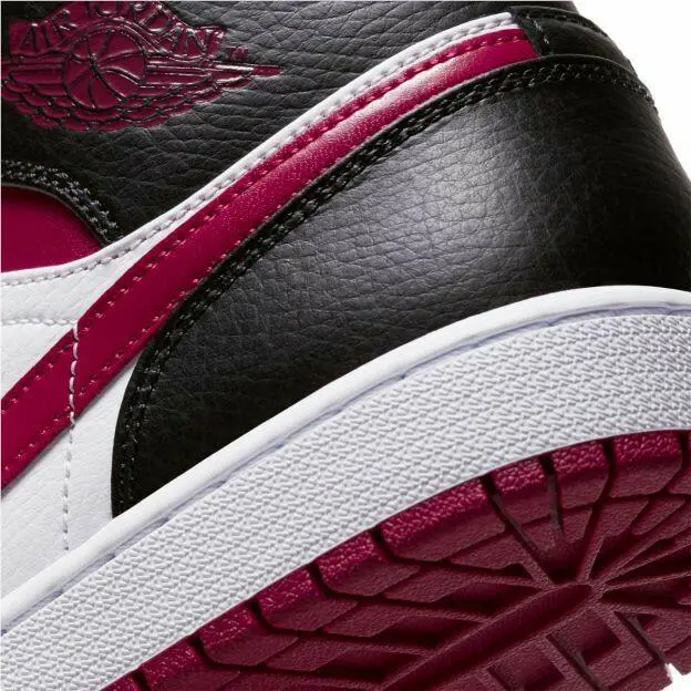 Nike shoes - Jordan 1 - 554724066 - Noble Red 3