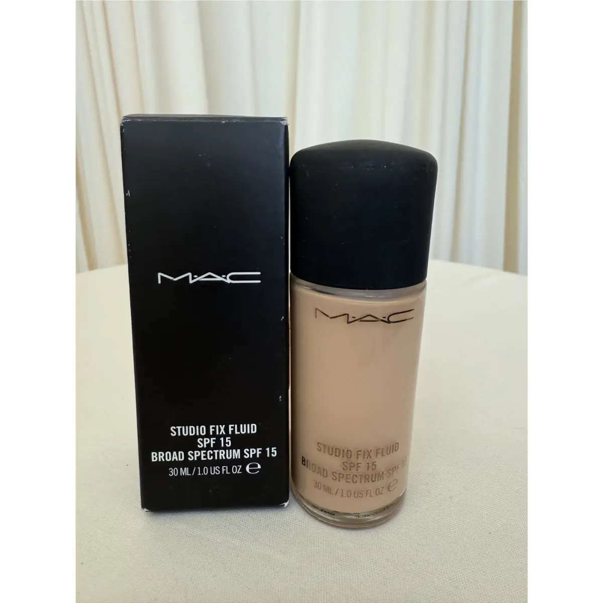 Mac Studio Fix Fluid NW 15 with Spf 15 30ML