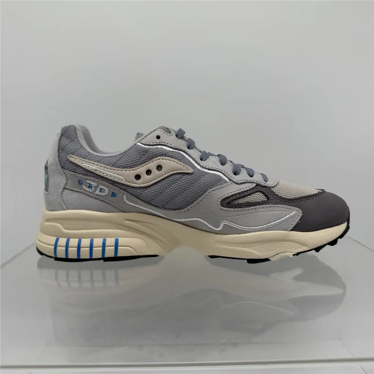 Saucony shoes - Saucony 3D Grid Hurricane - Grid Hurricane - S70670-6 - Gray 1