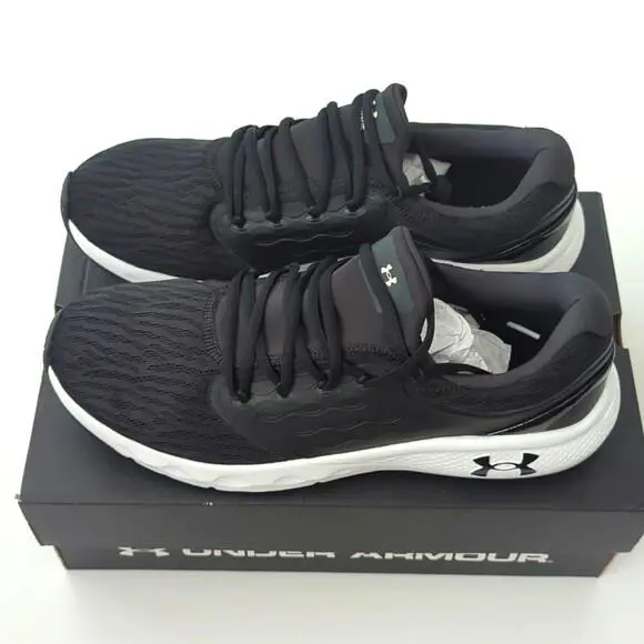 Under Armour shoes - Under Armour Charged Vantage - Charged Vantage - 3023550-001 - Black , White 1