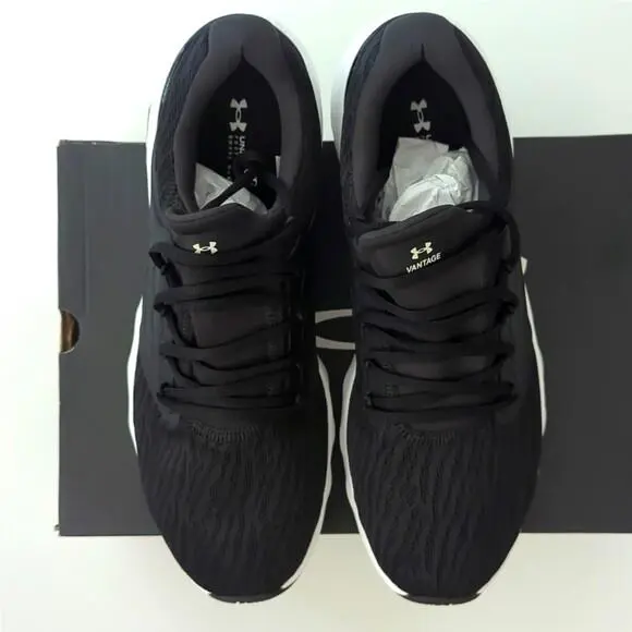 Under Armour shoes - Under Armour Charged Vantage - Charged Vantage - 3023550-001 - Black , White 2