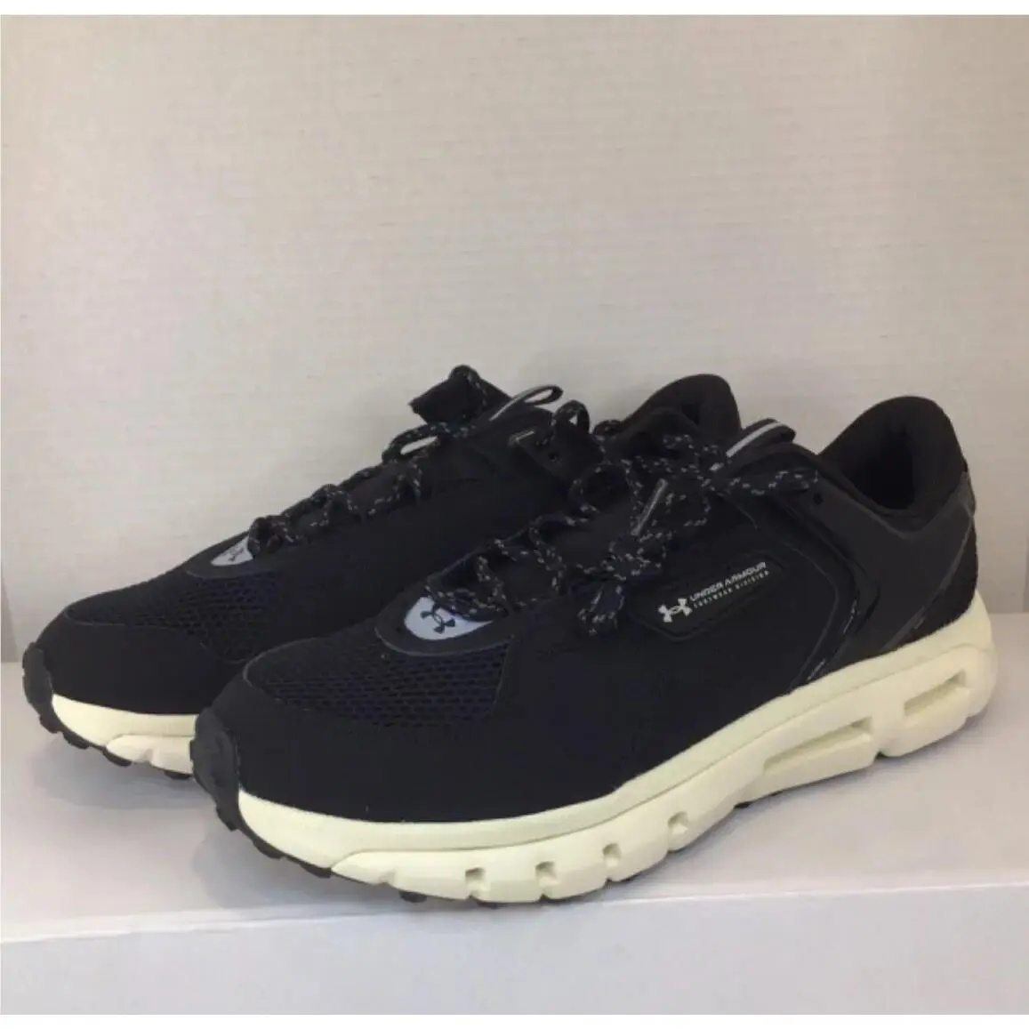 Under Armour shoes - Summit Trek - Summit Trek - 3028345-003 - Black (UPC: 196886403421) 5