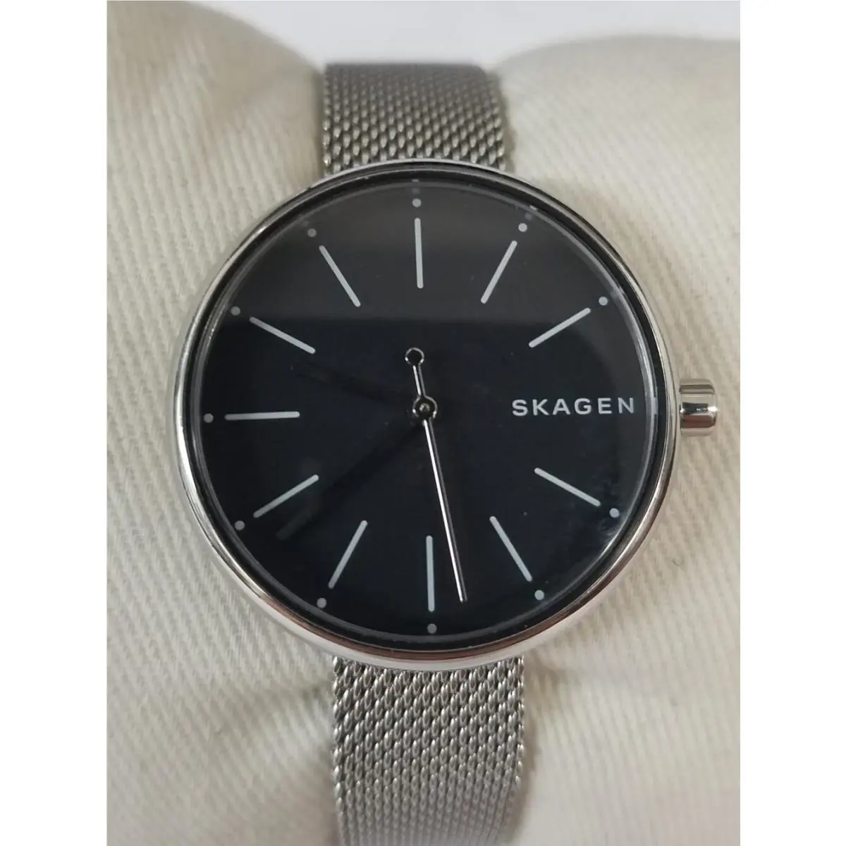Skagen SKW2596 Signature Black Dial Stainless Steel Mesh Women`s Watch