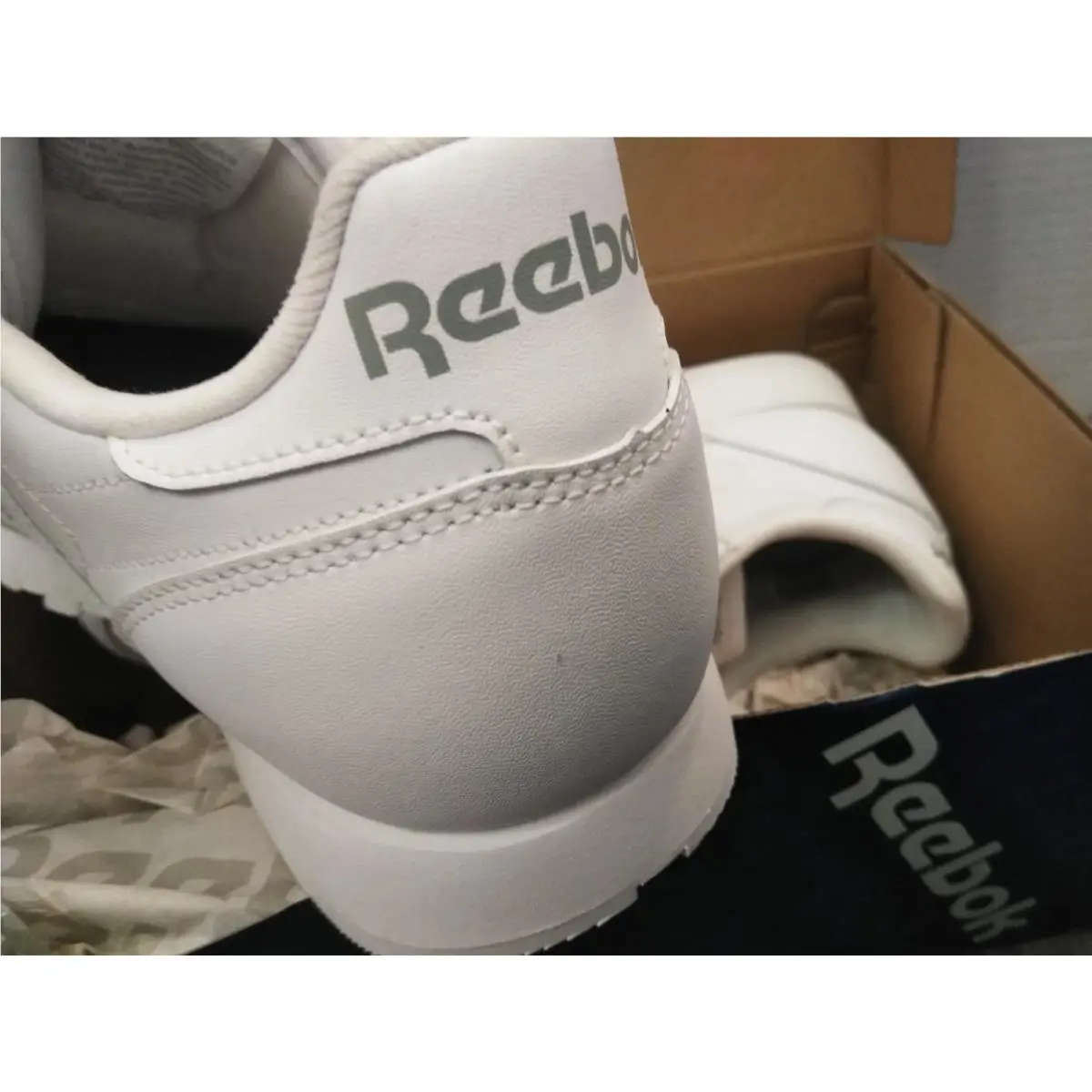 Reebok shoes - Reebok Classic Leather - Classic Leather - 1-9771 - White 9