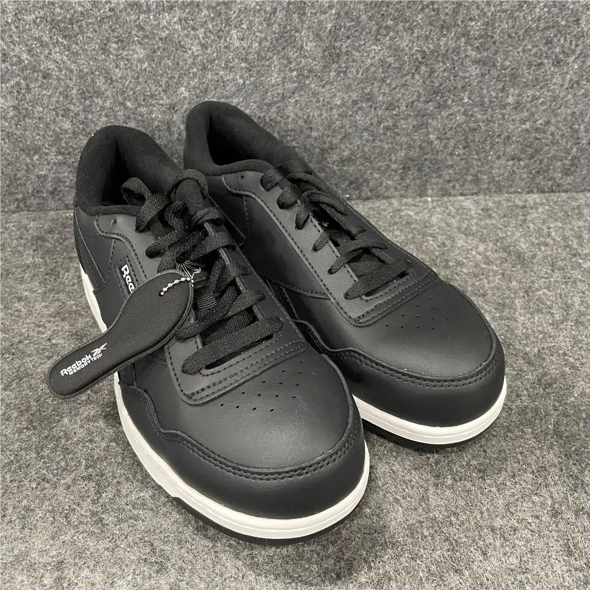 Reebok Club Memt Classic Work Sneaker Women`s Size 8.5 M Black