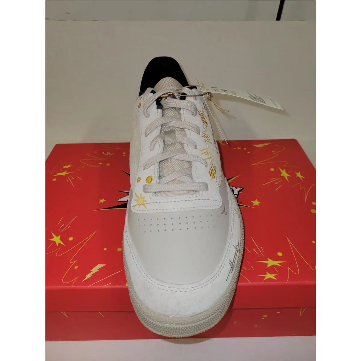 Reebok shoes - Reebok Looney Tunes x Club C 85 - GY4779 - Pebble/Core Black/Bright Ochre 3
