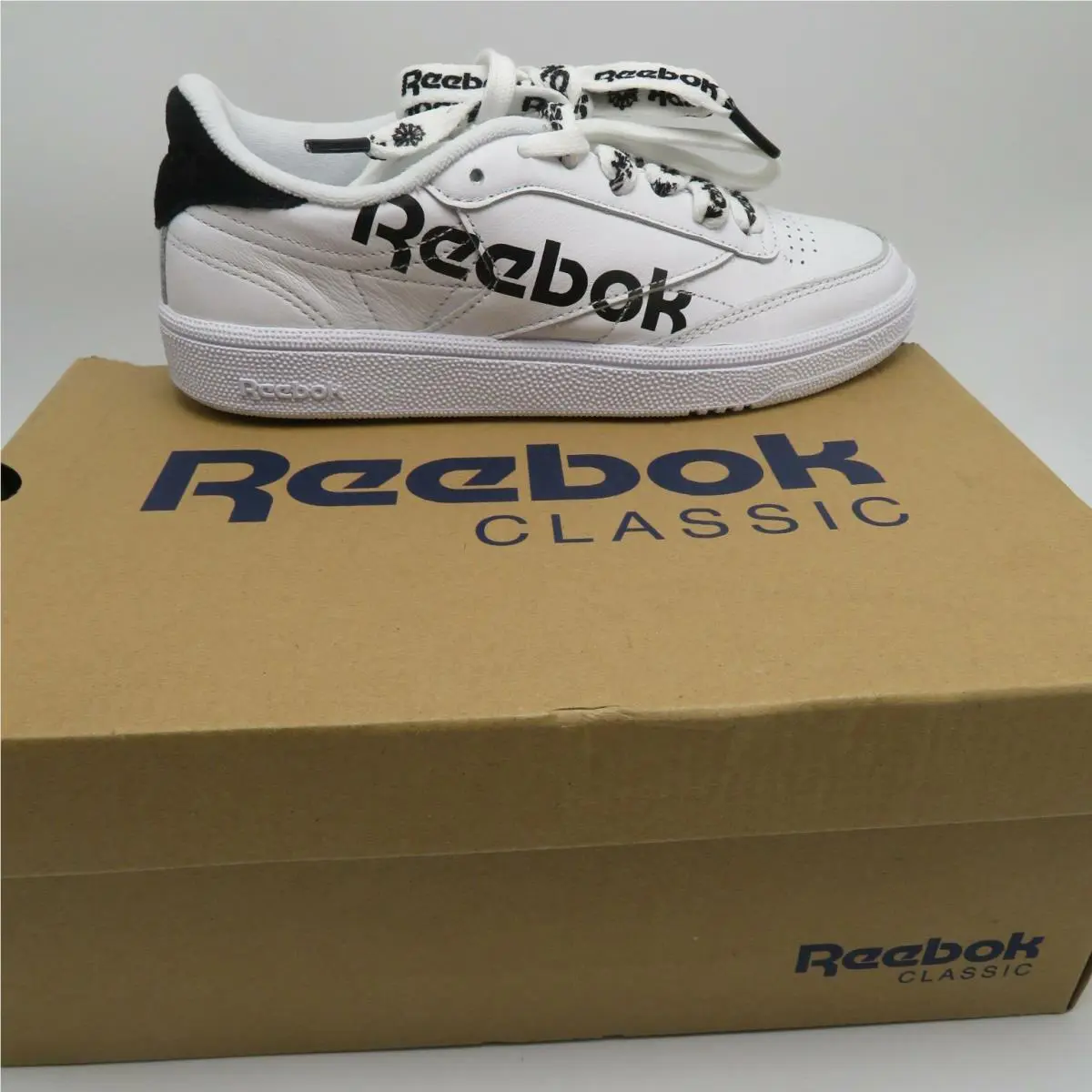 Reebok shoes - CLUB C 85 - CLUB - White (UPC: 192611011275) 4