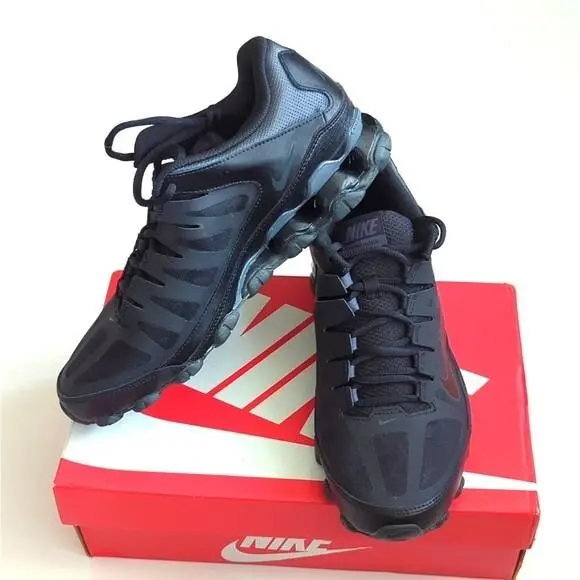 Nike shoes - Nike Reax 8 - Reax - 621716 008 - Black Black Anthracite 8