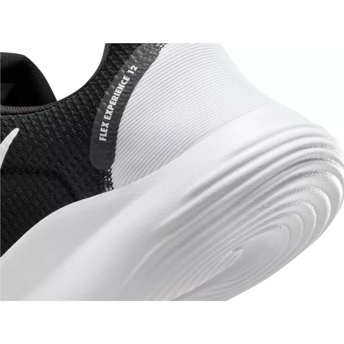 Nike shoes - Black/White 6