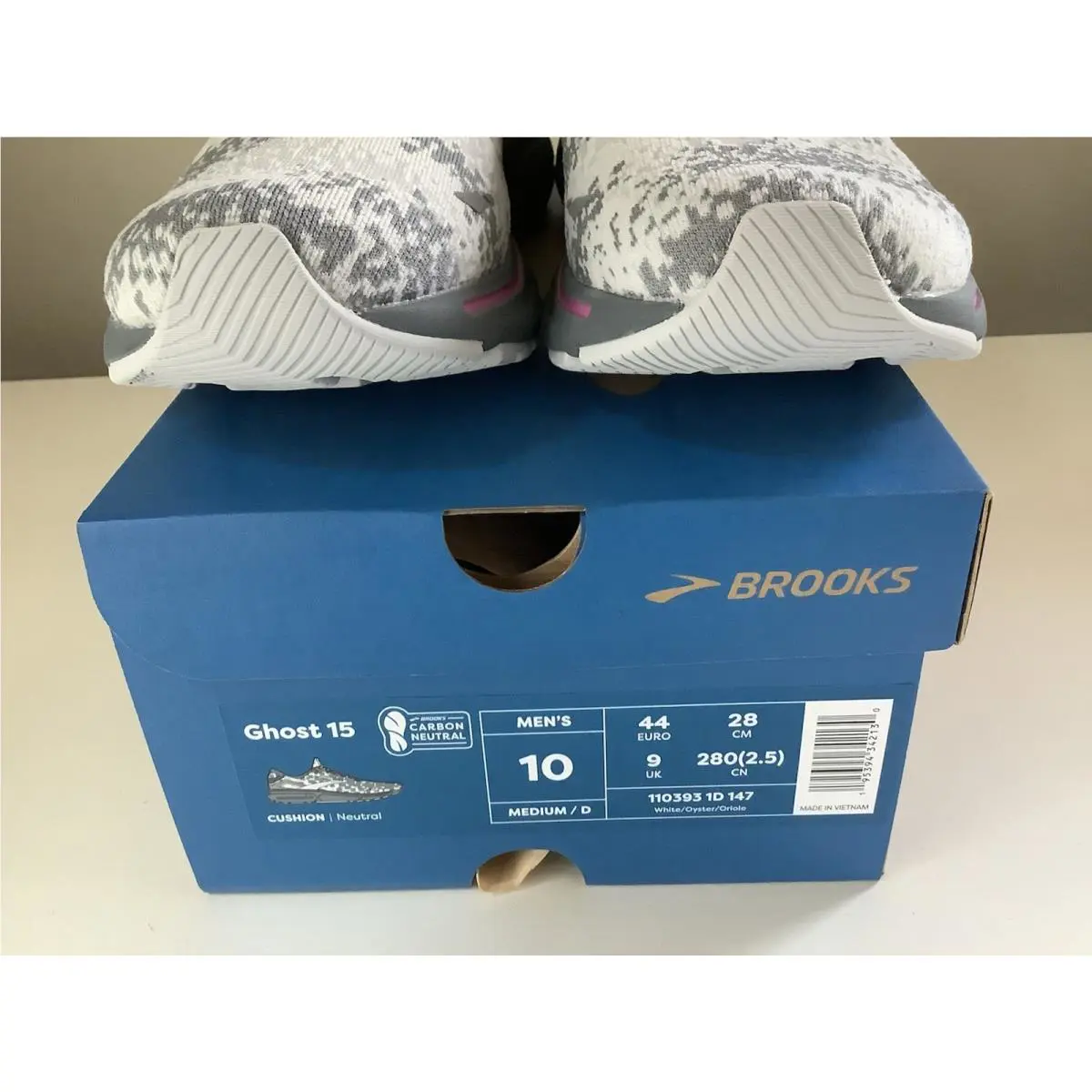 Brooks shoes - Brooks Ghost 15 - Ghost - Gray 3