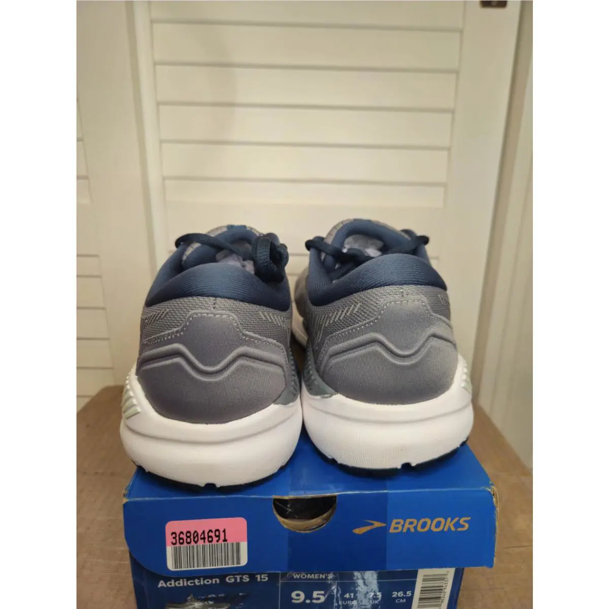 Brooks shoes - Brooks Addiction - Addiction - 1203522A099 - Gray 2