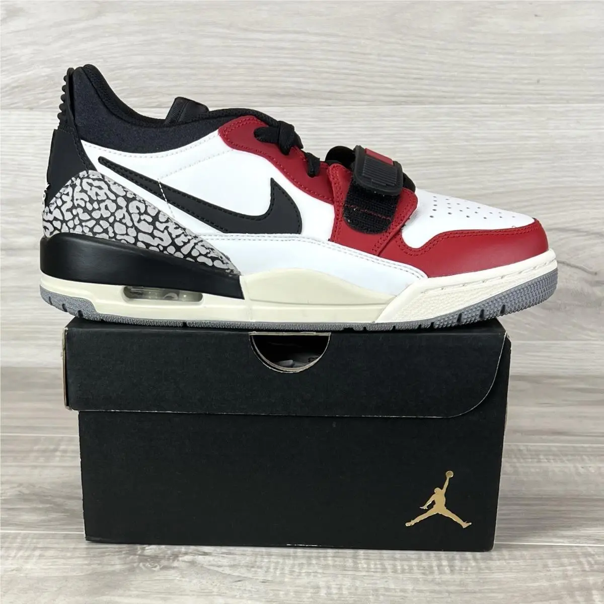 Nike Air Jordan Legacy 312 Low Chicago Sneakers CD7069-106 Men`s Size 10