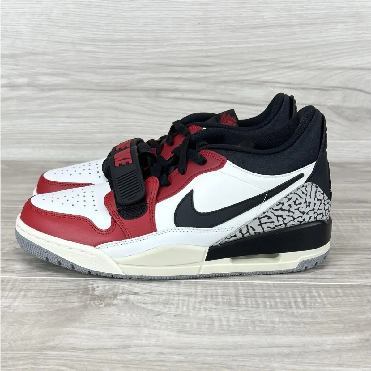 Nike shoes - Jordan Legacy 312 - Legacy - CD7069106 - Red 0