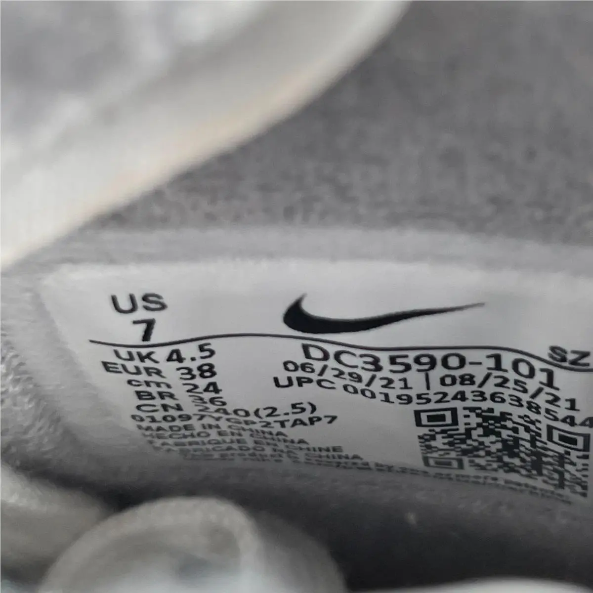 Nike shoes - Nike Air Force 1 - Air Force - DC3590-102 - White 4