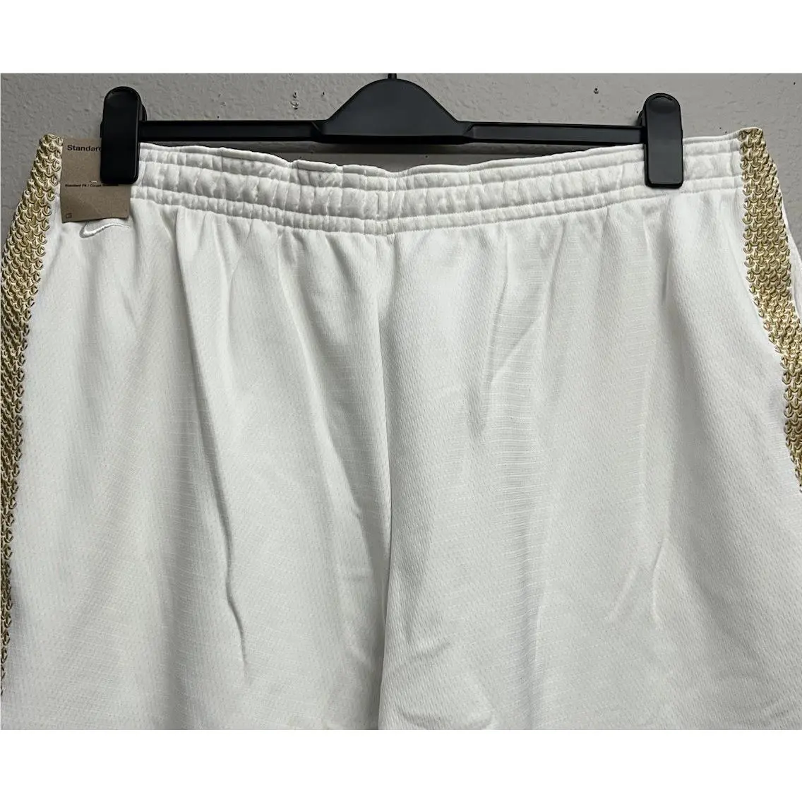 Nike clothing - HQ4699-133 - HQ4699-133 - White (UPC: 197863459608) 3