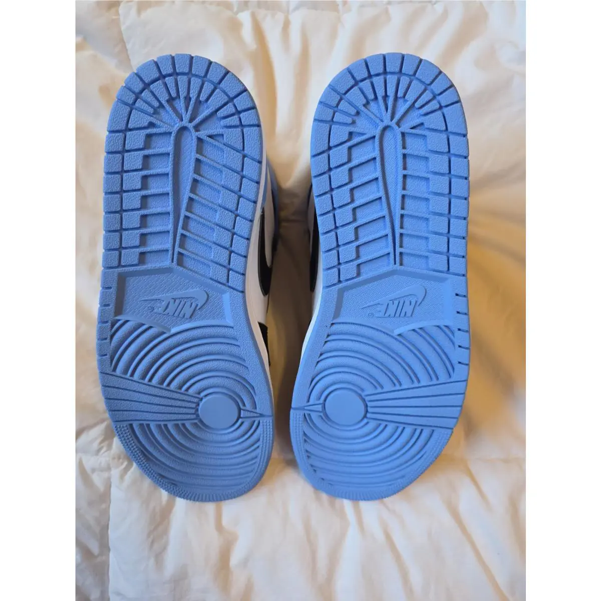 Nike shoes - Nike Air Jordan 1 - Air - DZ5485-400 - Blue (UPC: 196608236191) 3