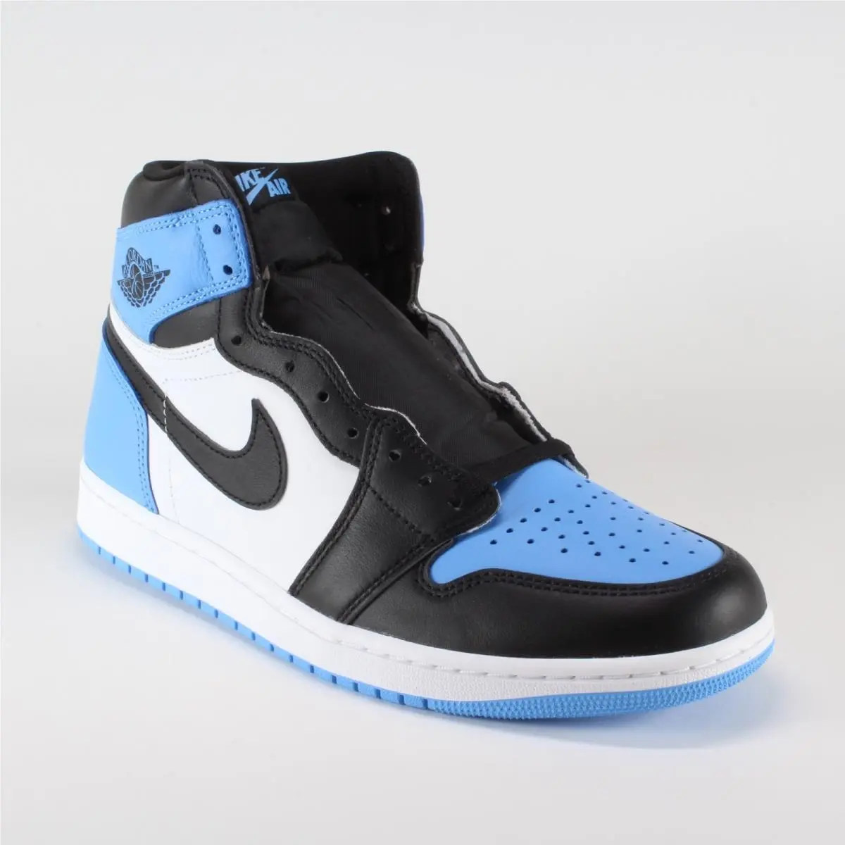 Nike shoes - Air Jordan 1 - Air - DZ5485-400 - Blue 2