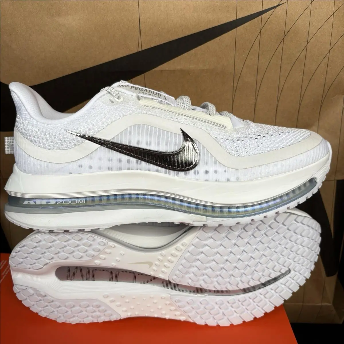 Nike shoes - Nike - HQ2592-102 - White/Metallic Silver 4