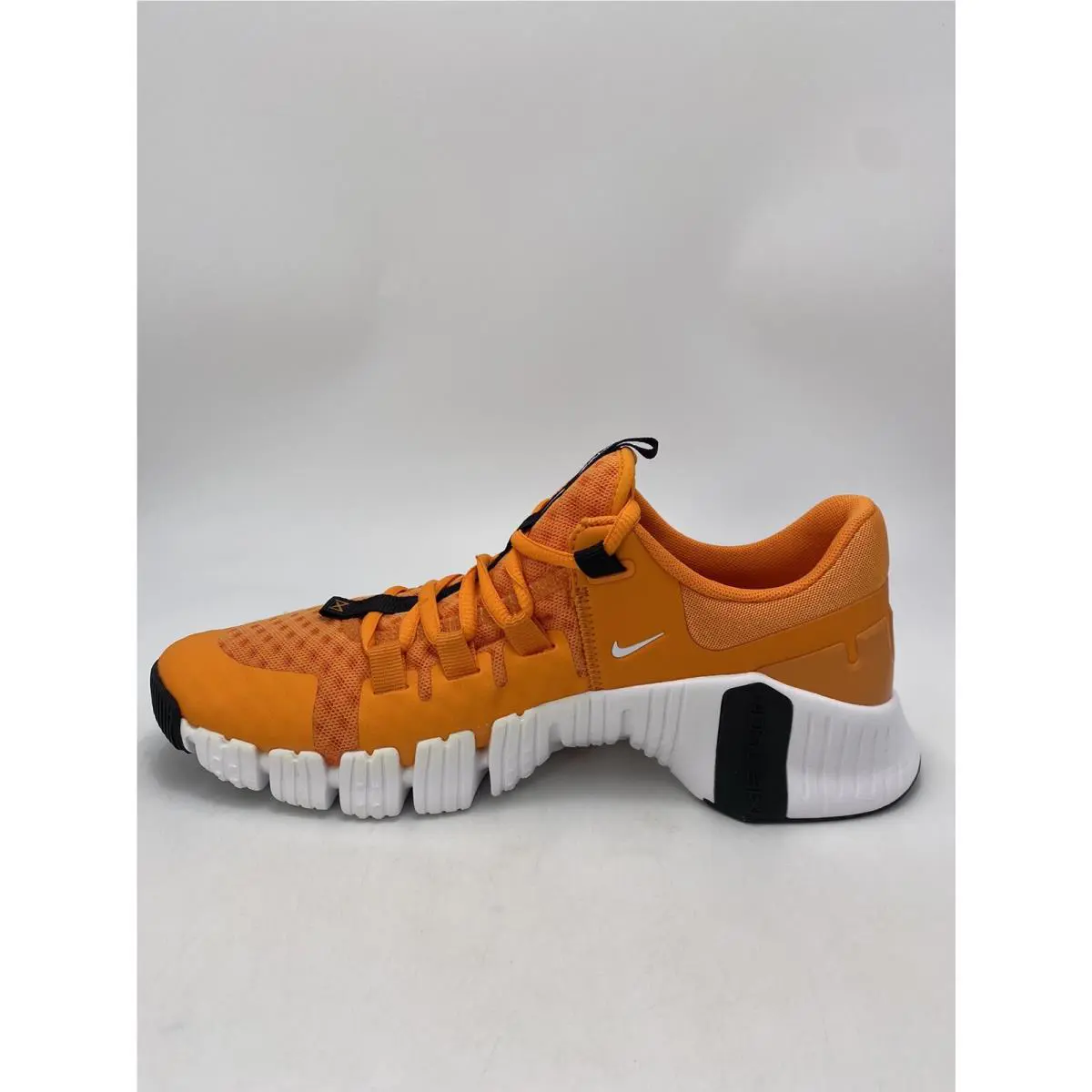 Nike shoes - Nike Free Metcon - Free Metcon - FN6616-800 - Bright Ceramic/White-Black (UPC: 196607727225) 1