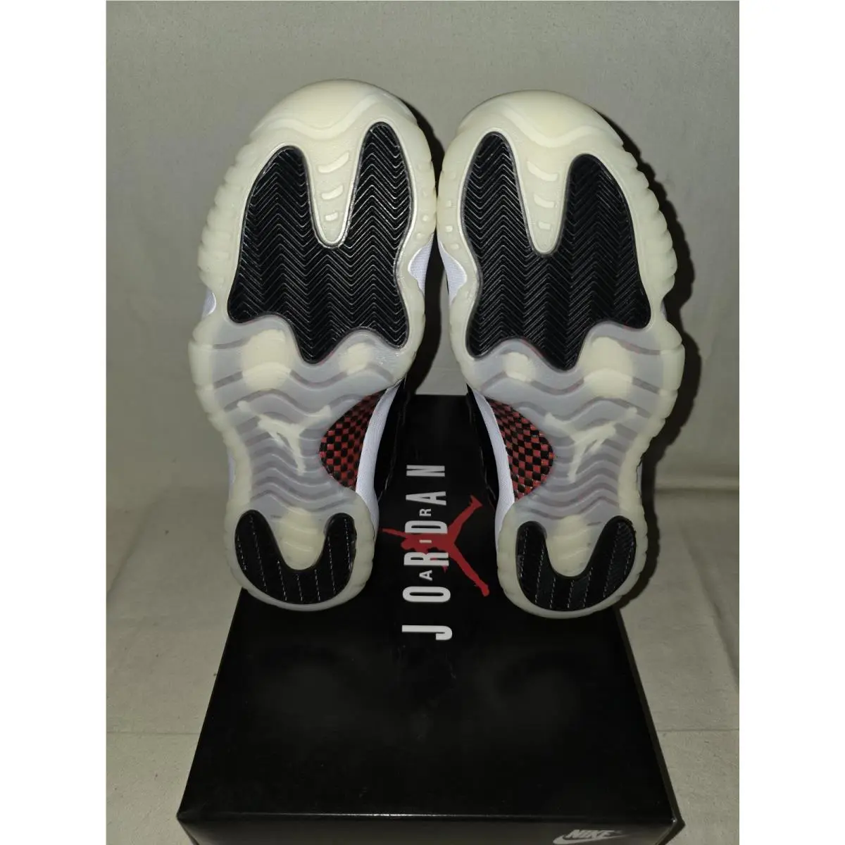 Nike shoes - Air Jordan 11 - Air - AV2187-001 - Black 3