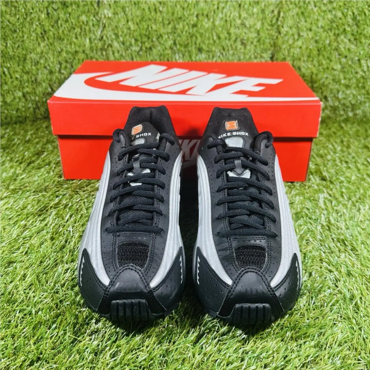 Nike shoes - Nike Shox R4 - Shox - CW2626-005 - Black 1