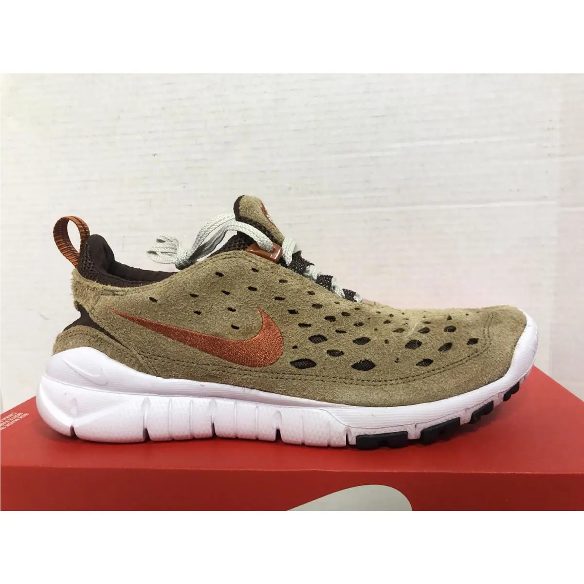 Nike shoes - Nike Free Trail - Free Trail - CW5814-200 - Driftwood/Dark Russet (UPC: 195238085933) 2