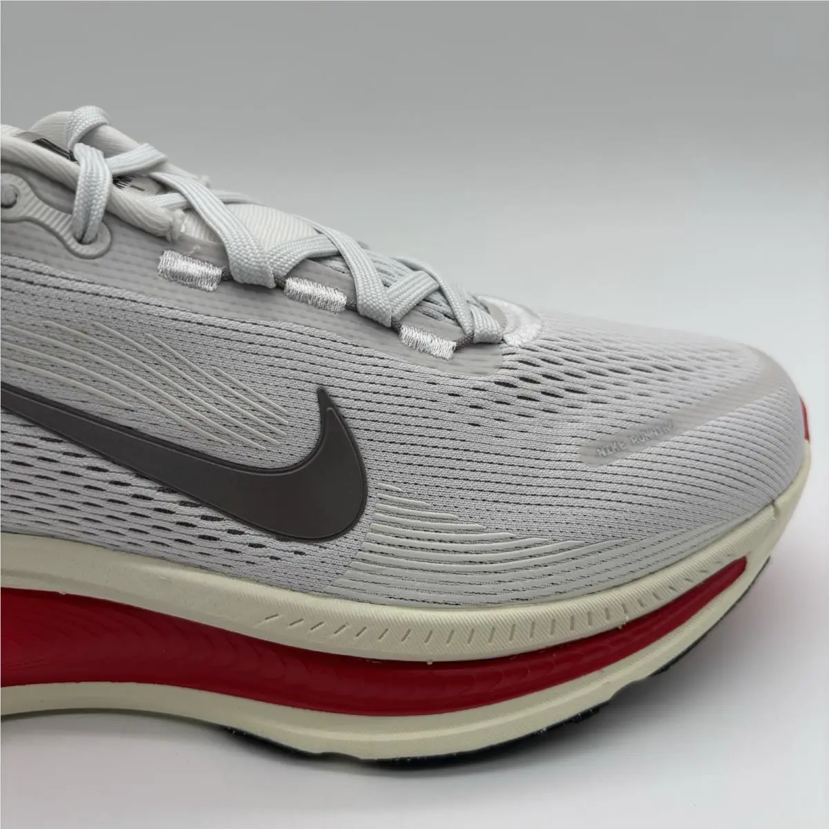 Nike shoes - Nike Vomero 18 - Vomero - HM6803 001 - Platinum Tint/Mtlc Pewter (UPC: 197860773523) 2
