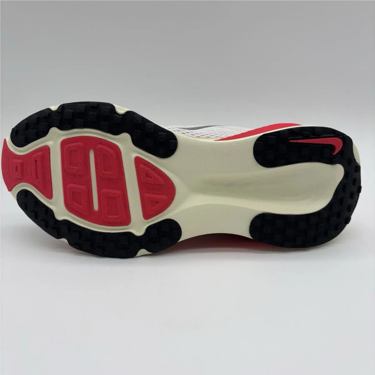 Nike shoes - Nike Vomero 18 - Vomero - HM6803 001 - Platinum Tint/Mtlc Pewter (UPC: 197860773523) 5