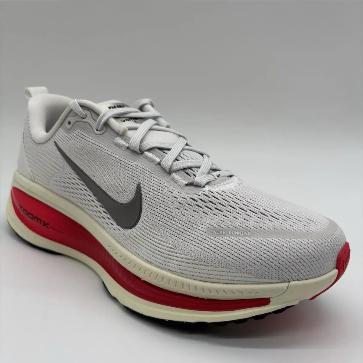 Nike Vomero 18 Platinum Tint Mtlc Pewter HM6803 001 Men`s Size 8.5