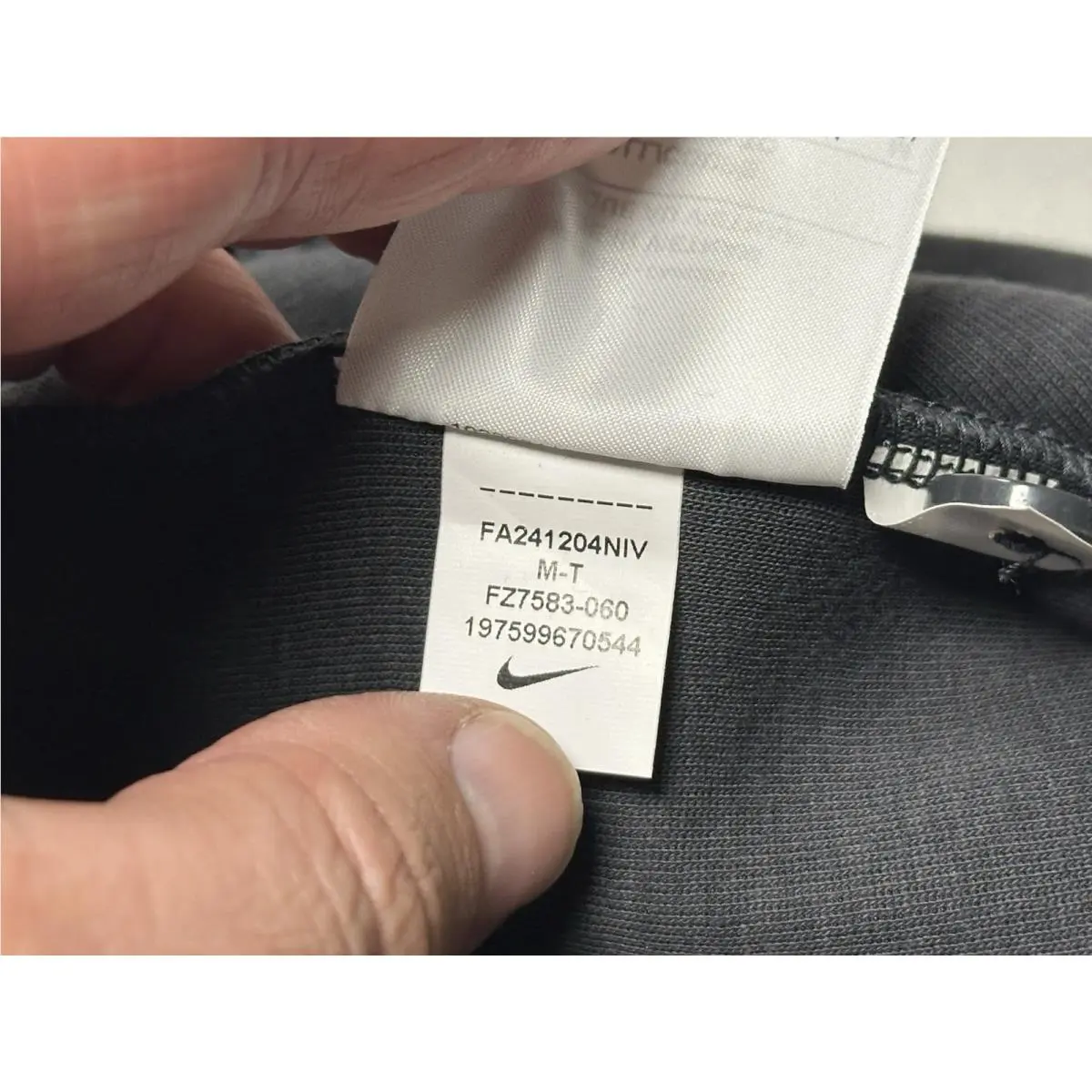 Nike clothing - FZ7583-060 - FZ7583-060 - Gray (UPC: 197599670544) 7