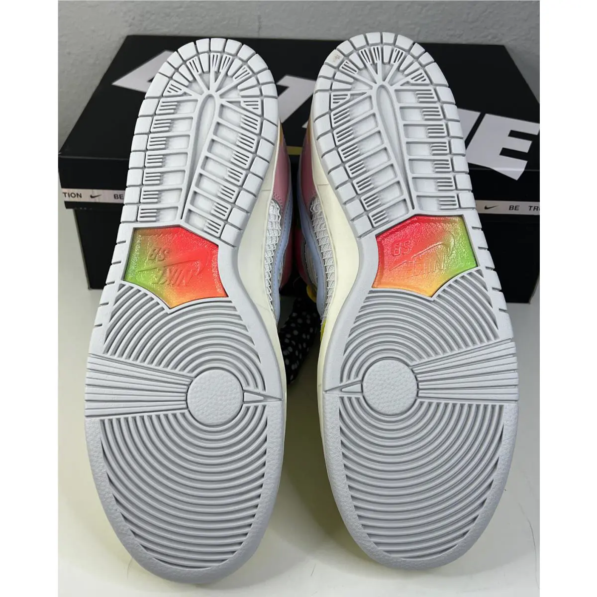 Nike shoes - Nike SB Dunk Low - Dunk Low - DX5933-900 - Multicolor (UPC: 0196154518734) 3