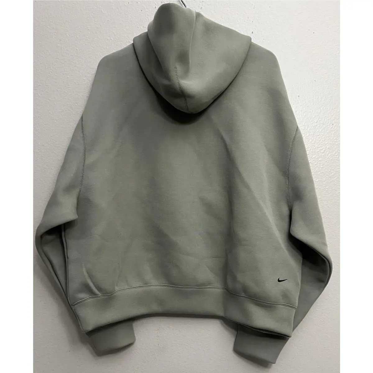 Nike clothing - HJ0683-320 - HJ0683-320 - Light Army (UPC: 197860031357) 2