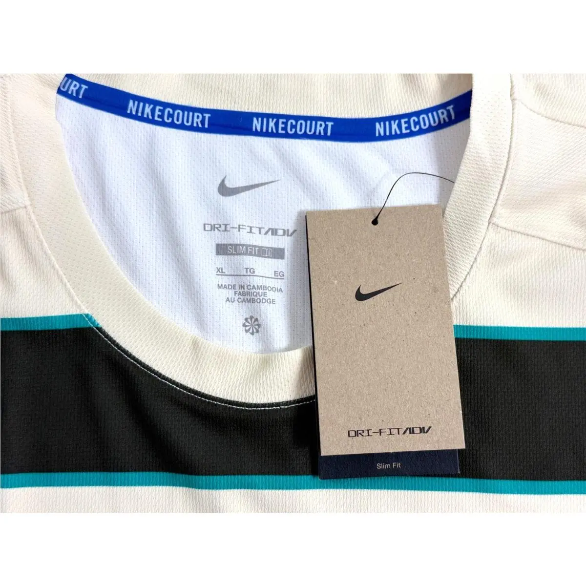 Nike clothing - Nike Dri-Fit - FZ6934-110 - Ivory 3